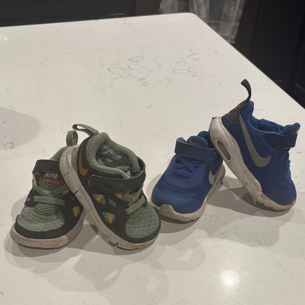 Nike Kids' Olive and Royal Blue Sneakers